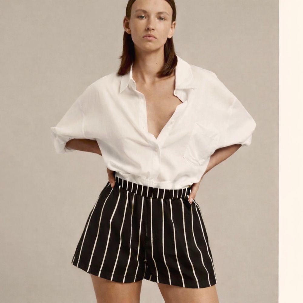 Reformation Striped Boxer-Style Short Shorts – Black & Ivory 100% Tencel